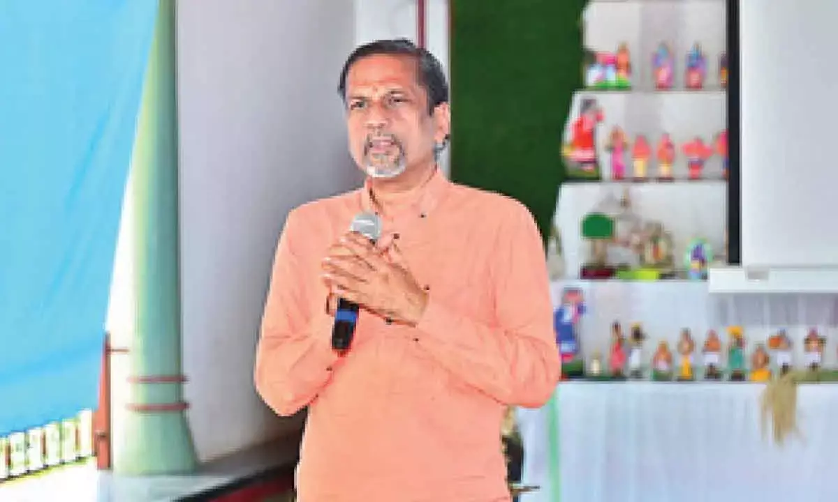 Arattais engineering has lot of depth: Zohos Sridhar Vembu