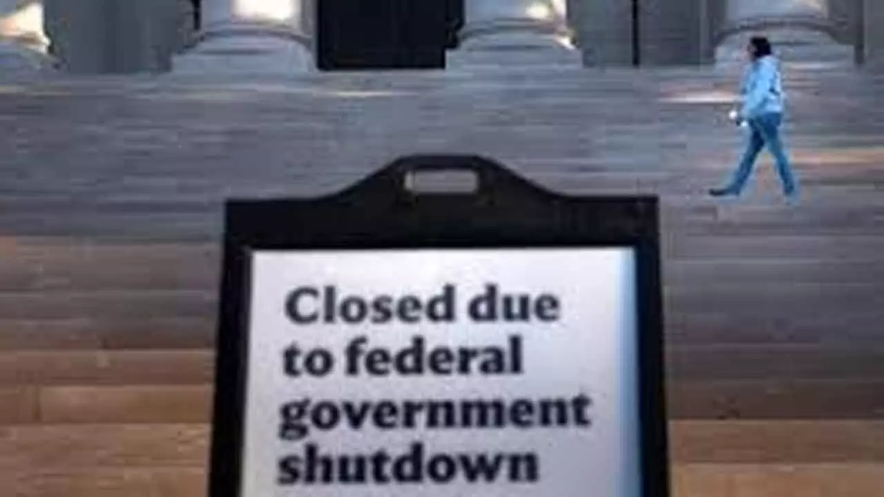 US govt shutdown grinds into second week, but quiet talks emerging US govt shutdown grinds into second week, but quiet talks emerging