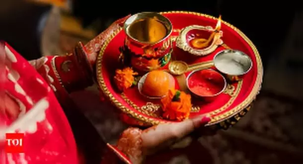 Bank Holiday on Karwa Chauth: Will Banks Remain Closed on October 10? Check State-Wise List of Upcoming Holidays in October 2025 Bank Holiday on Karwa Chauth: Will Banks Remain Closed on October 10? Check State-Wise List of Upcoming Holidays in October 2025