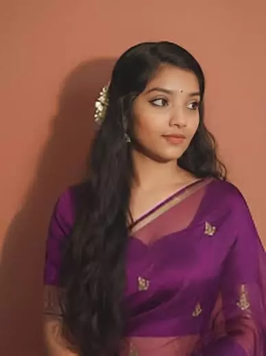 6 Trending Gemini AI Prompts to Create Divine South Indian Saree Portraits for Instagram 6 Trending Gemini AI Prompts to Create Divine South Indian Saree Portraits for Instagram