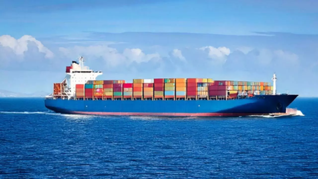 Surge in services exports lifts trade surplus to $80 bn Surge in services exports lifts trade surplus to $80 bn