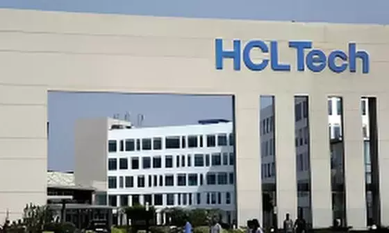 HCL Tech Q2FY26 Results: Profit Flat at ₹4,235 Crore; Revenue Jumps 11% YoY — 5 Key Highlights