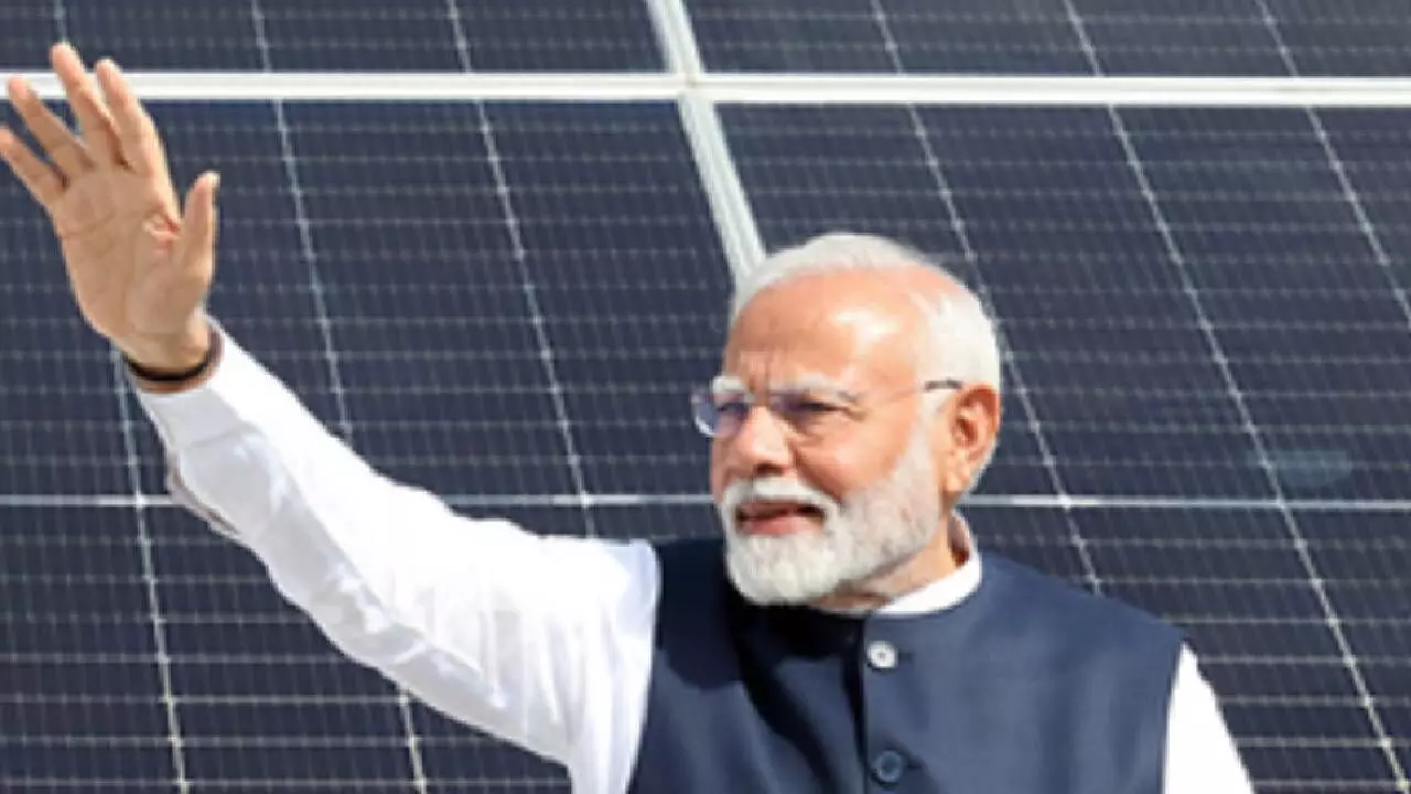 PMSGY drives rooftop solar growth: 4,946 MW installed by July, says report PMSGY drives rooftop solar growth: 4,946 MW installed by July, says report