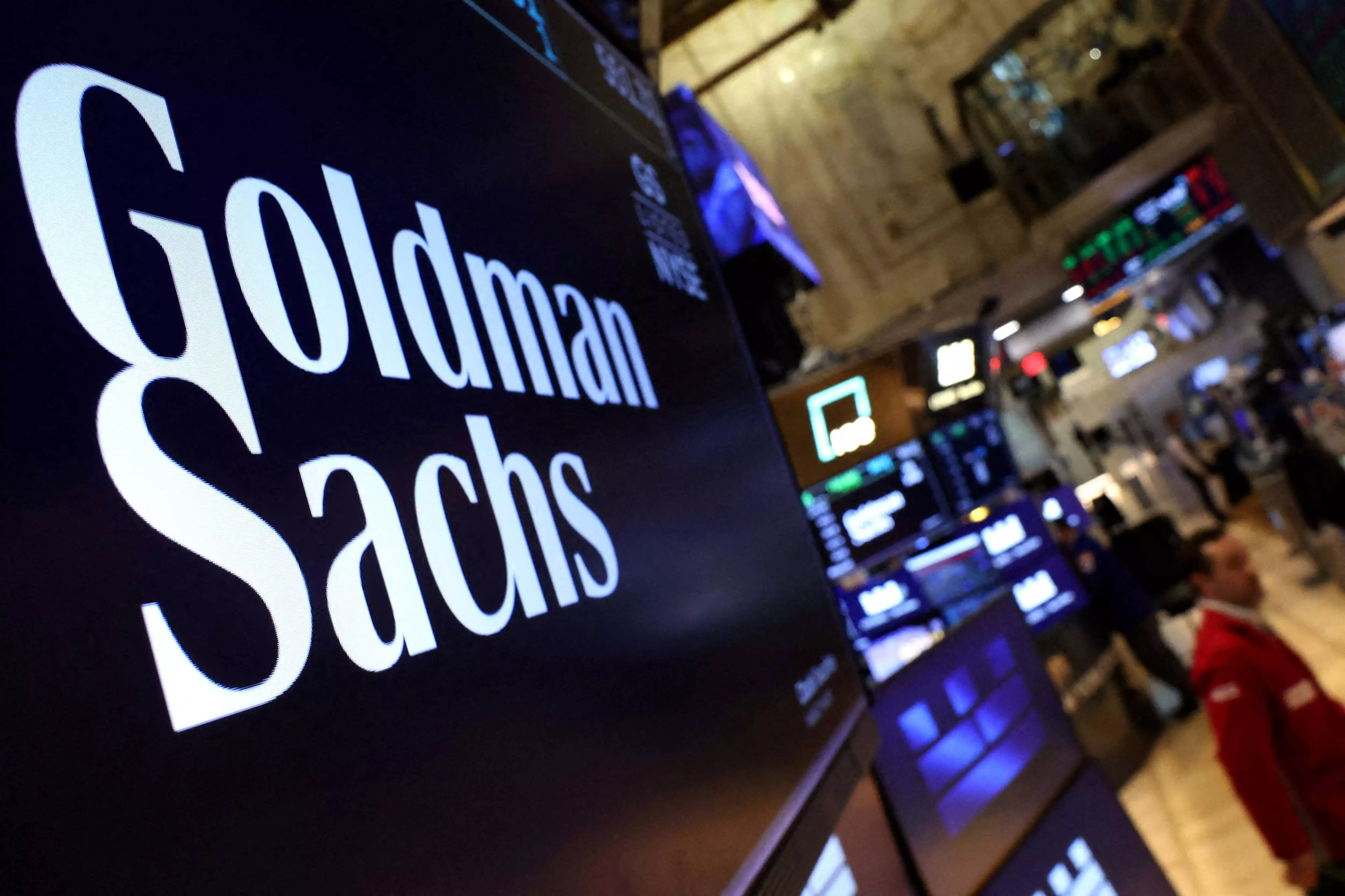 Goldman Sachs Layoffs 2025: AI Push Triggers New Job Cuts Goldman Sachs Layoffs 2025: AI Push Triggers New Job Cuts