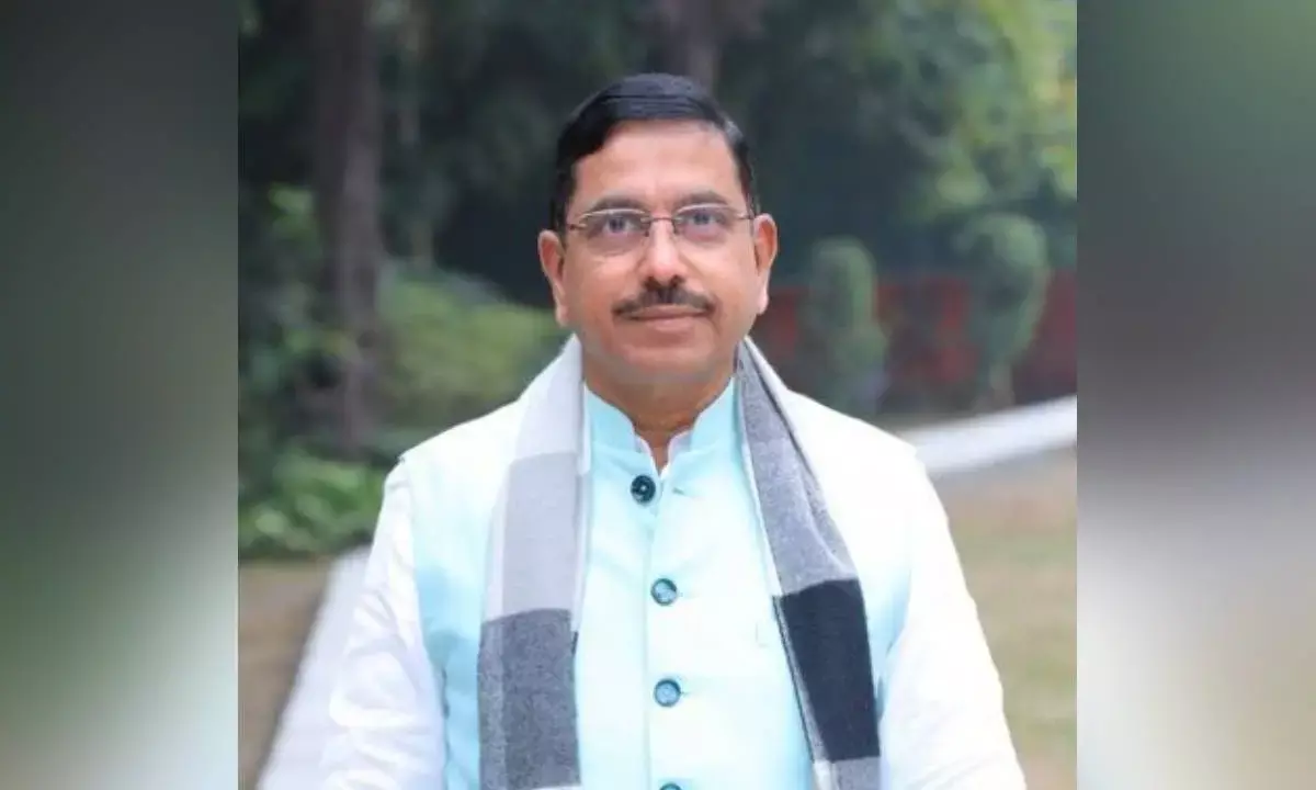 Farmers embrace innovation, clean energy under Modis leadership: Minister joshi