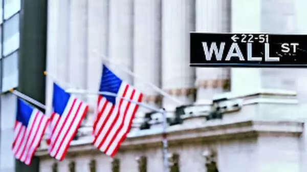 Wall Street Today: US Stocks Flat as Investors Await Tesla Earnings; Netflix Slumps 8% Wall Street Today: US Stocks Flat as Investors Await Tesla Earnings; Netflix Slumps 8%