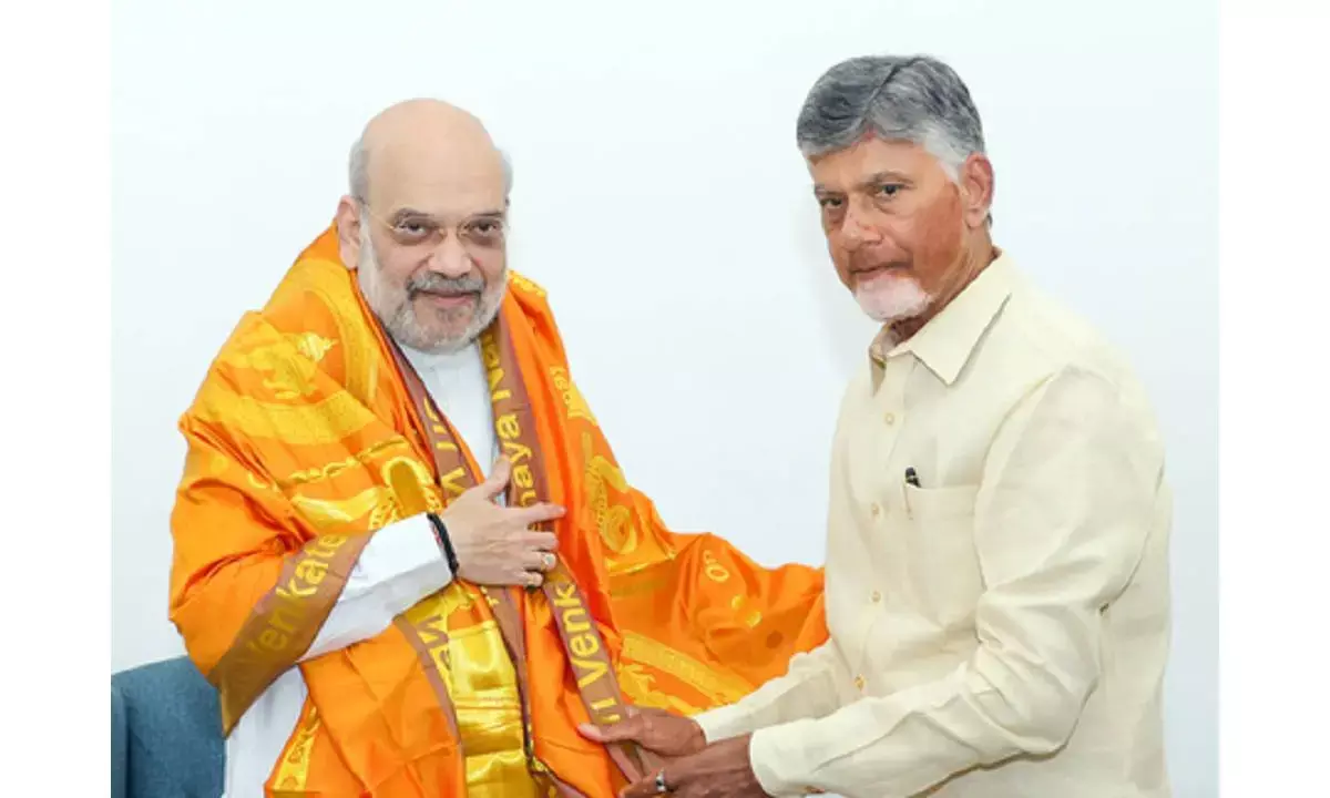 Naidu, Pawan Kalyan greet Amit Shah on his birthday