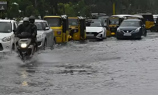 Heavy Rain to Lash Tamil Nadu and Chennai; Low-Pressure System May Weaken, Cyclone Risk Low Heavy Rain to Lash Tamil Nadu and Chennai; Low-Pressure System May Weaken, Cyclone Risk Low