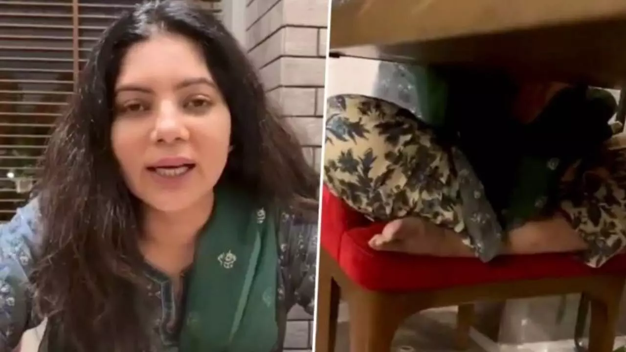 Startup founder slams Taj Hotel for schooling on how to sit, wear clothes, footwear Startup founder slams Taj Hotel for schooling on how to sit, wear clothes, footwear