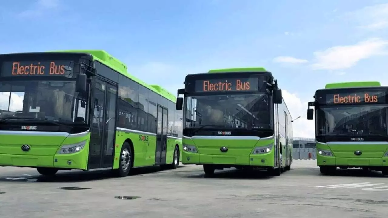 AP CM Naidu keen on 100% electrification of RTC buses AP CM Naidu keen on 100% electrification of RTC buses