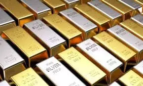 Gold, Silver Prices Fall Further: Check Latest Rates in Delhi, Mumbai, Chennai, and Other Cities Gold, Silver Prices Fall Further: Check Latest Rates in Delhi, Mumbai, Chennai, and Other Cities