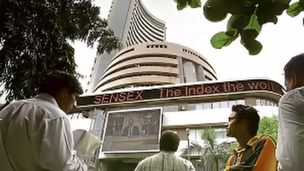 Sensex Ends 800 Points Off Day’s High, Nifty Below 25,900: Four Key Reasons Behind Market Pullback Sensex Ends 800 Points Off Day’s High, Nifty Below 25,900: Four Key Reasons Behind Market Pullback
