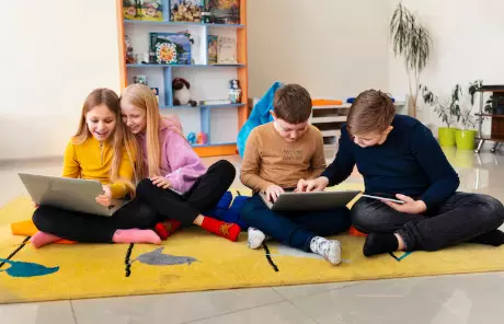 Are Blog Websites the New Classrooms of the Internet? Are Blog Websites the New Classrooms of the Internet?