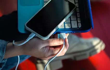 GripLux Is Taking the Internet by Storm With GaN Technology Chargers GripLux Is Taking the Internet by Storm With GaN Technology Chargers