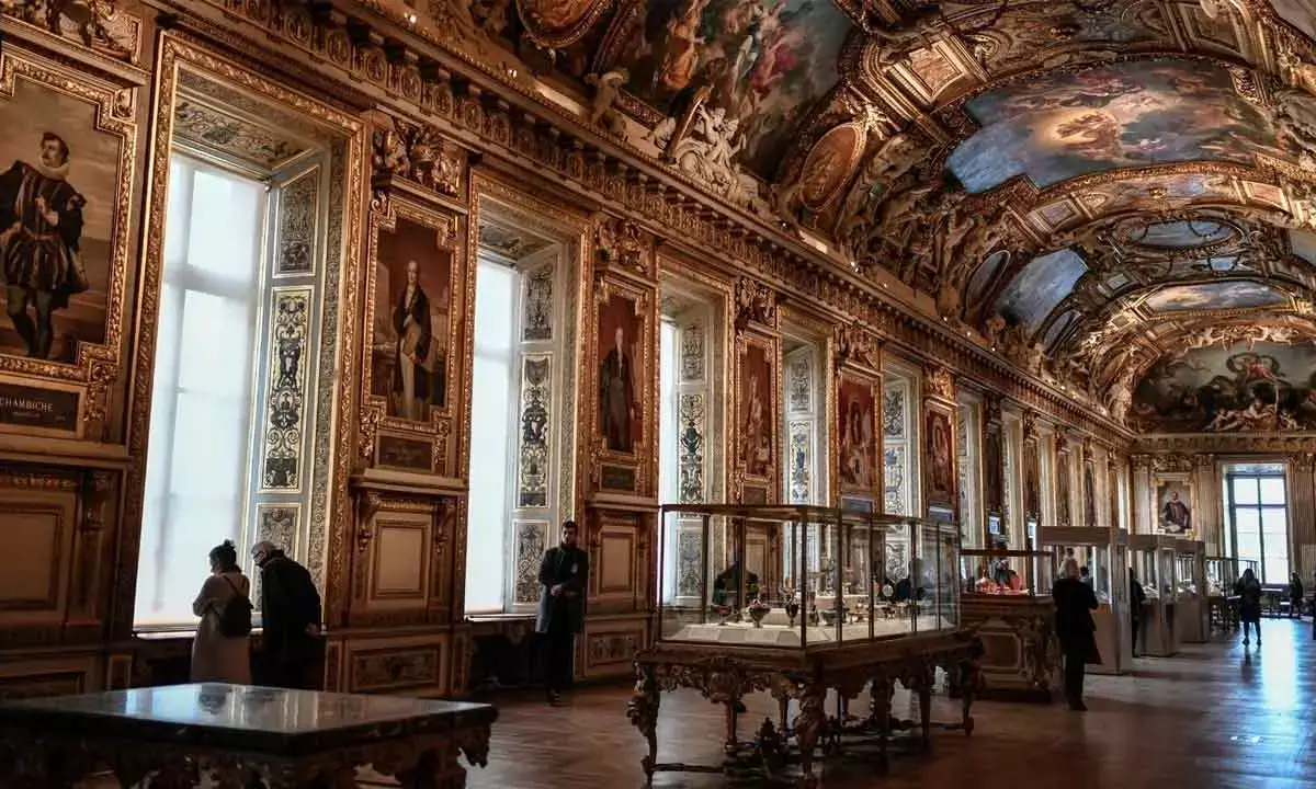 What will happen to Louvre jewellery after heist? There are two likely scenarios