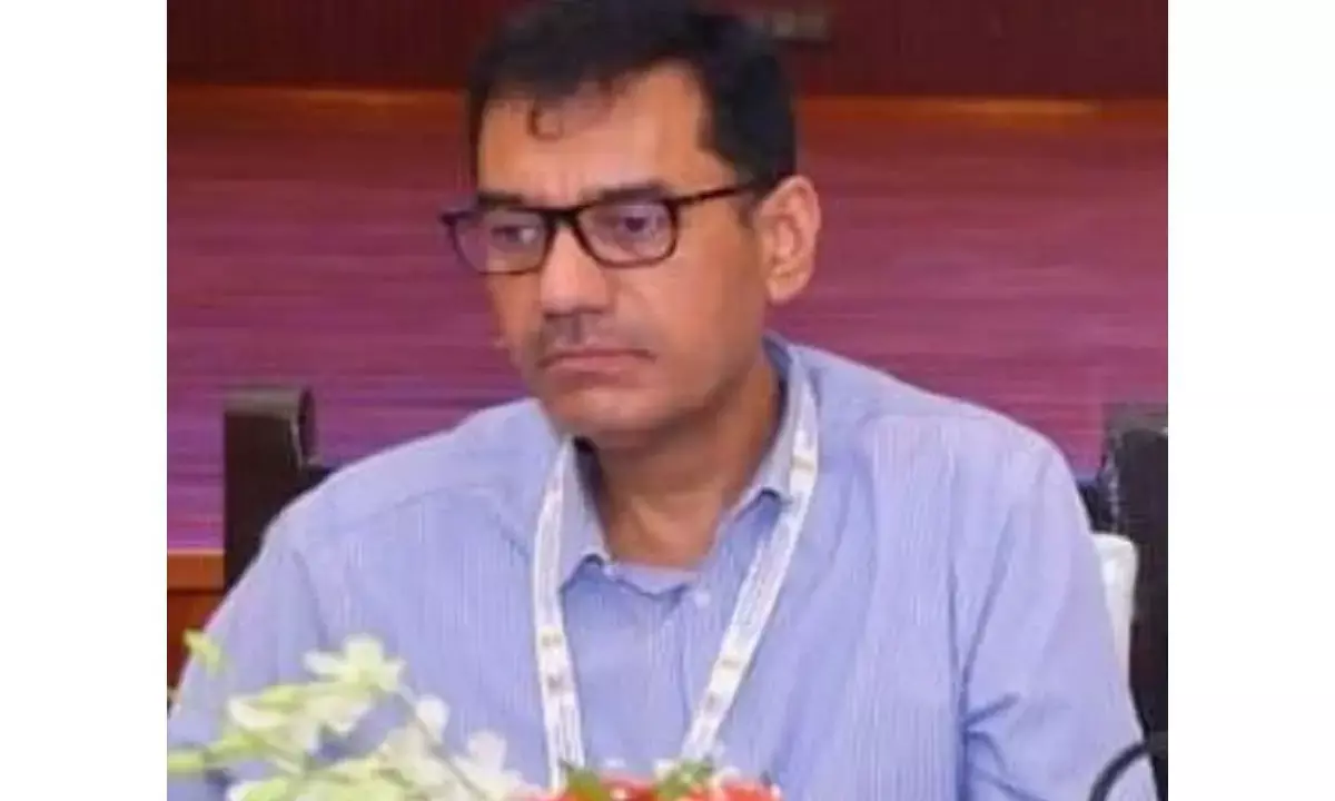 IAS officer takes voluntary retirement after tiff with Excise Minister