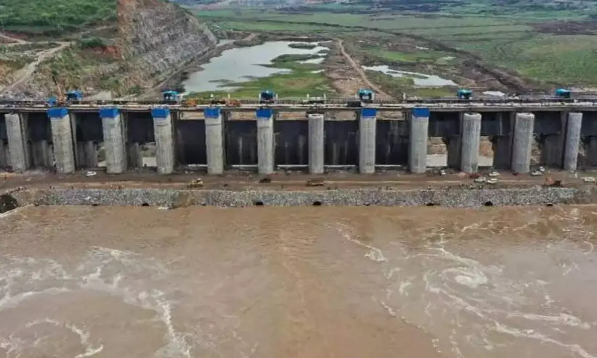 AP govt sanctions`1,100 cr for Polavaram RR package