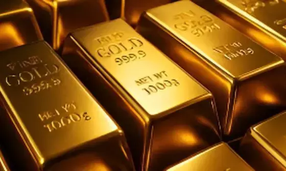 Gold Prices Drop Sharply After Months of Gains — What It Means for Investors