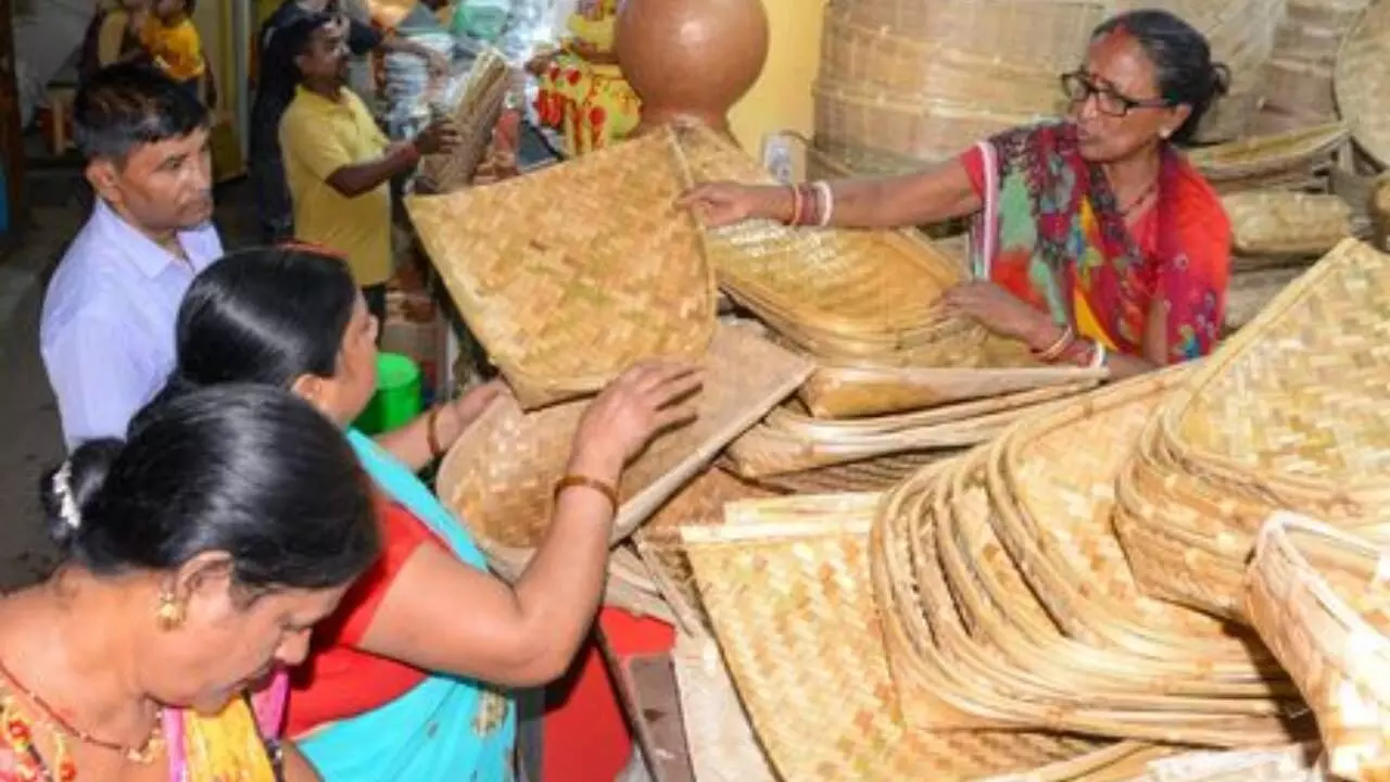 Chhath Puja 2025 to generate `38K cr trade across India Chhath Puja 2025 to generate `38K cr trade across India