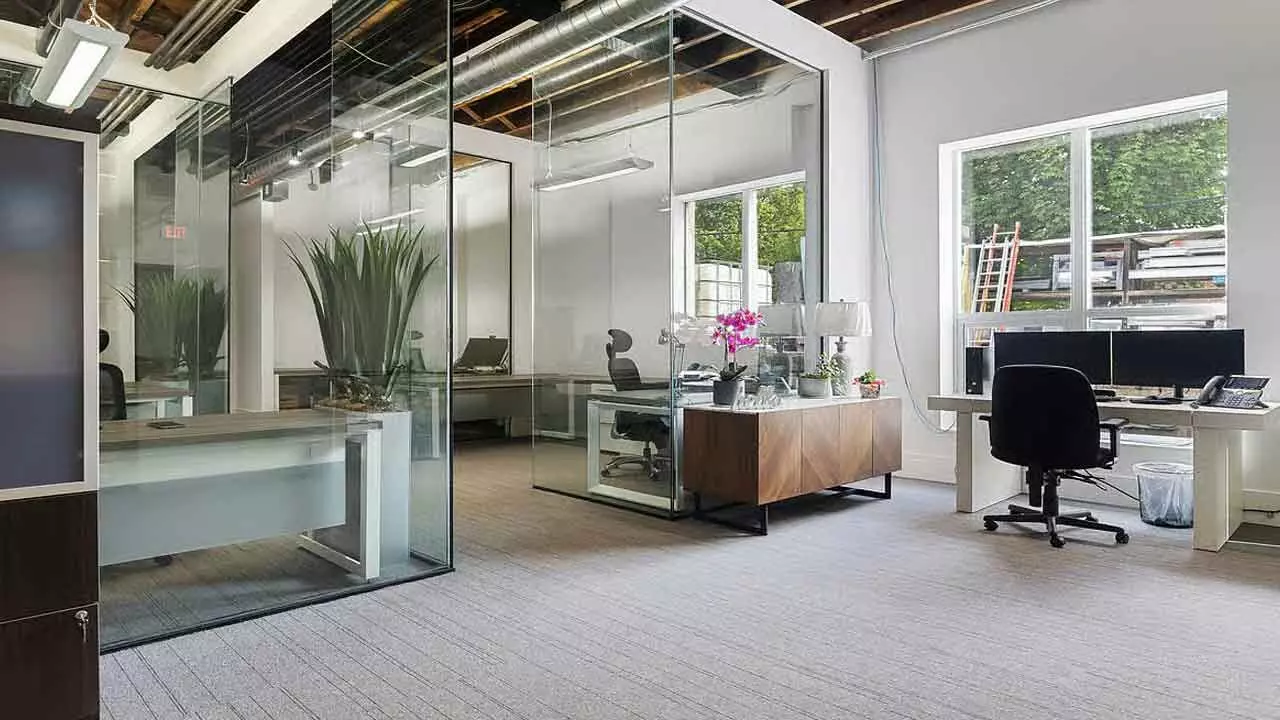 Prime office rent in Bengaluru, NCR, Mumbai grew 4.3% annually in Jul-Sep: Knight Frank Prime office rent in Bengaluru, NCR, Mumbai grew 4.3% annually in Jul-Sep: Knight Frank