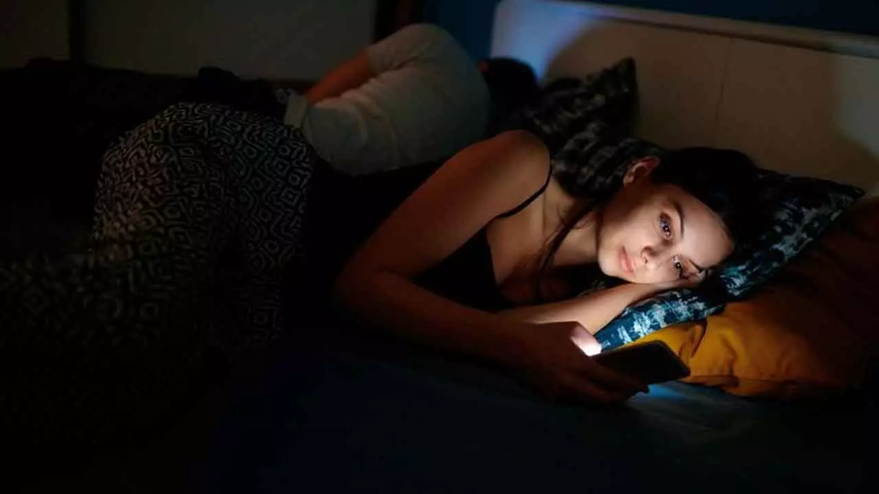 Study links bright light at night with higher of heart risk