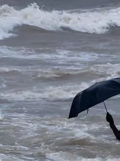 Cyclone Montha LIVE Updates: Coastal Andhra on High Alert, CM Naidu Orders Immediate Evacuation as Heavy Rains Lash Region Cyclone Montha LIVE Updates: Coastal Andhra on High Alert, CM Naidu Orders Immediate Evacuation as Heavy Rains Lash Region
