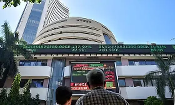 Indian Stock Market Today: 8 Key Updates for Traders — Gift Nifty, Trump-Takaichi Meet, Gold & Crude Prices