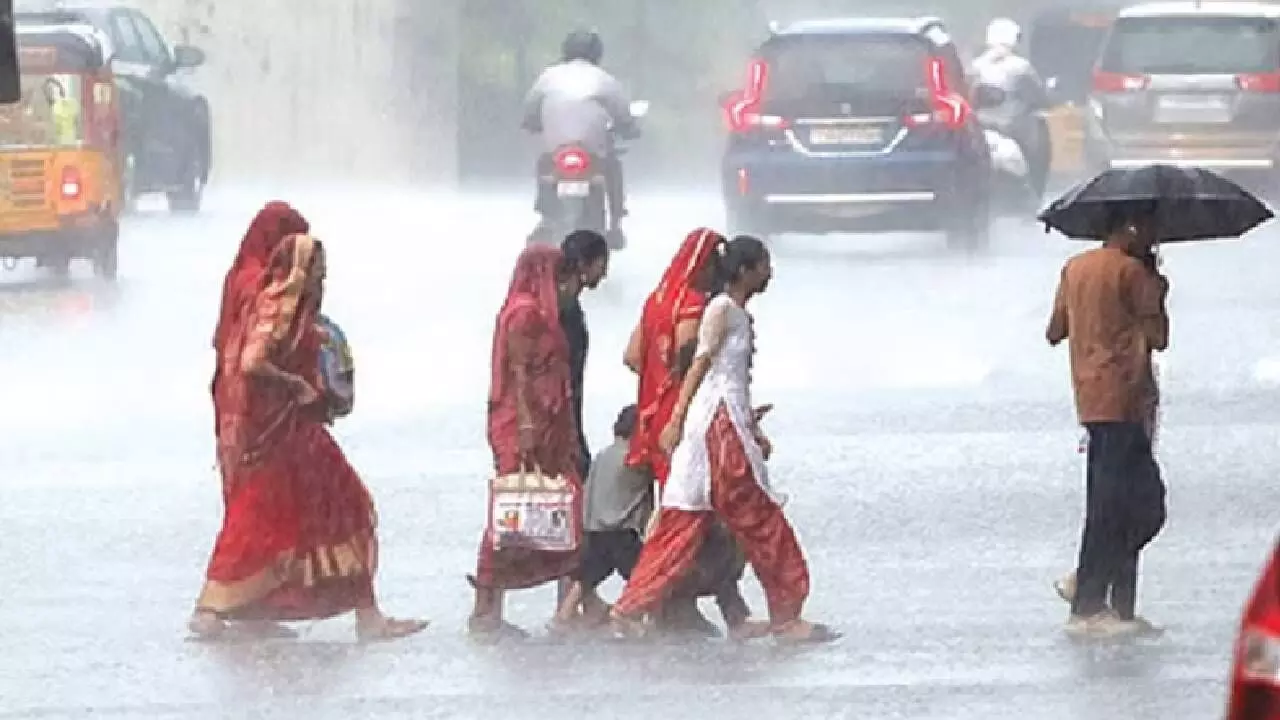 Heavy rain forecast for TG: Revanth puts officials on high alert