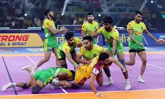 Bharat Hooda Leads Telugu Titans to Stunning Win Over Patna Pirates, Ends Their Winning Streak and Sets Up Qualifier 2 Clash with Puneri Paltan