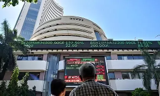 Stock Market Today: Nifty50 Crosses 26,000 Mark, Sensex Gains Nearly 300 Points Amid Positive Global Cues