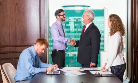 Comparison of Top B2B BNPL Companies Offering EMI on UPI for Small and Medium Businesses