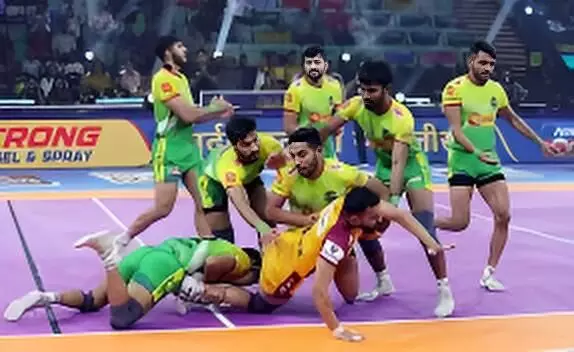 Bharat Hooda Leads Telugu Titans to Stunning Win Over Patna Pirates, Ends Their Winning Streak and Sets Up Qualifier 2 Clash with Puneri Paltan