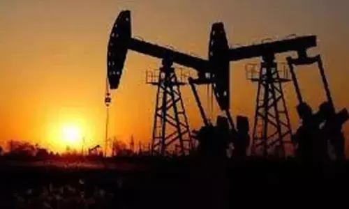 Brent Crude trade higher at $69.56/bbl