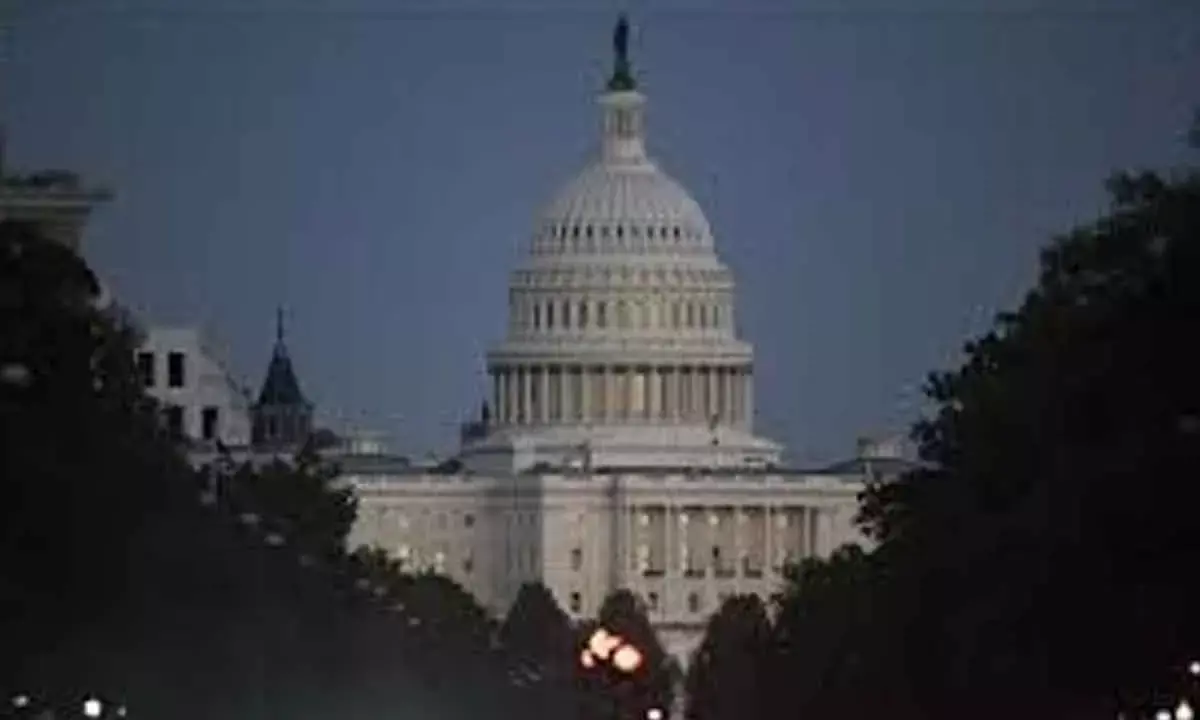 Pressure builds on Congress to end shutdown, but quick breakthrough appears unlikely