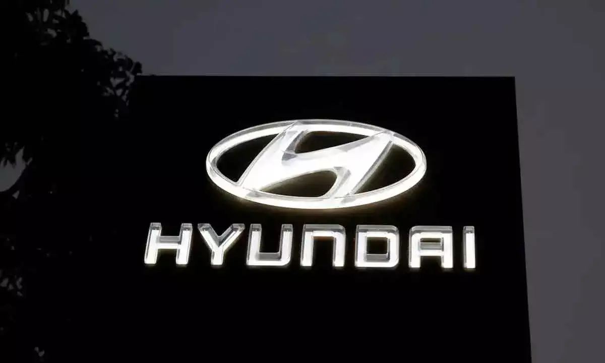 Hyundai shares climb over 2%