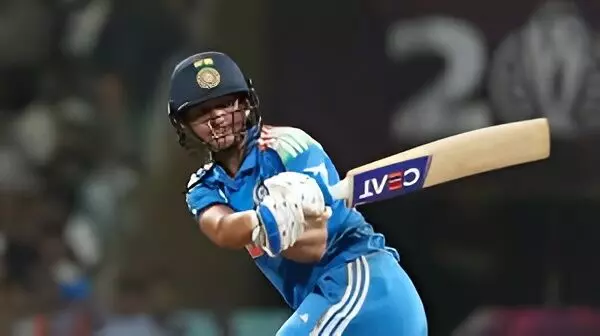 India vs South Africa LIVE Score, ICC Women’s World Cup Final 2025: Jemimah Falls, Harmanpreet Holds Key as India Lose Three