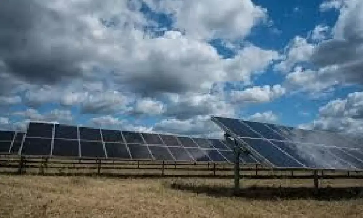 India’s solar power capacity to touch 216 GW in FY28: Report