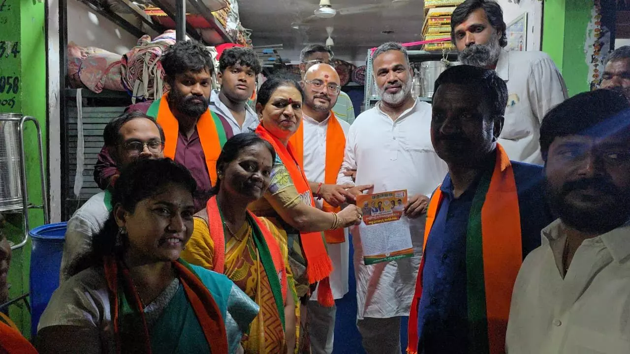 “Don’t Look at Parties, Uphold Dharma”: BJP MP DK Aruna’s appeal in Jubilee Hills Campaign.