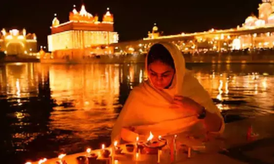 Happy Guru Nanak Jayanti 2025: Best Wishes, Quotes, Messages, and Images to Share on Gurpurab
