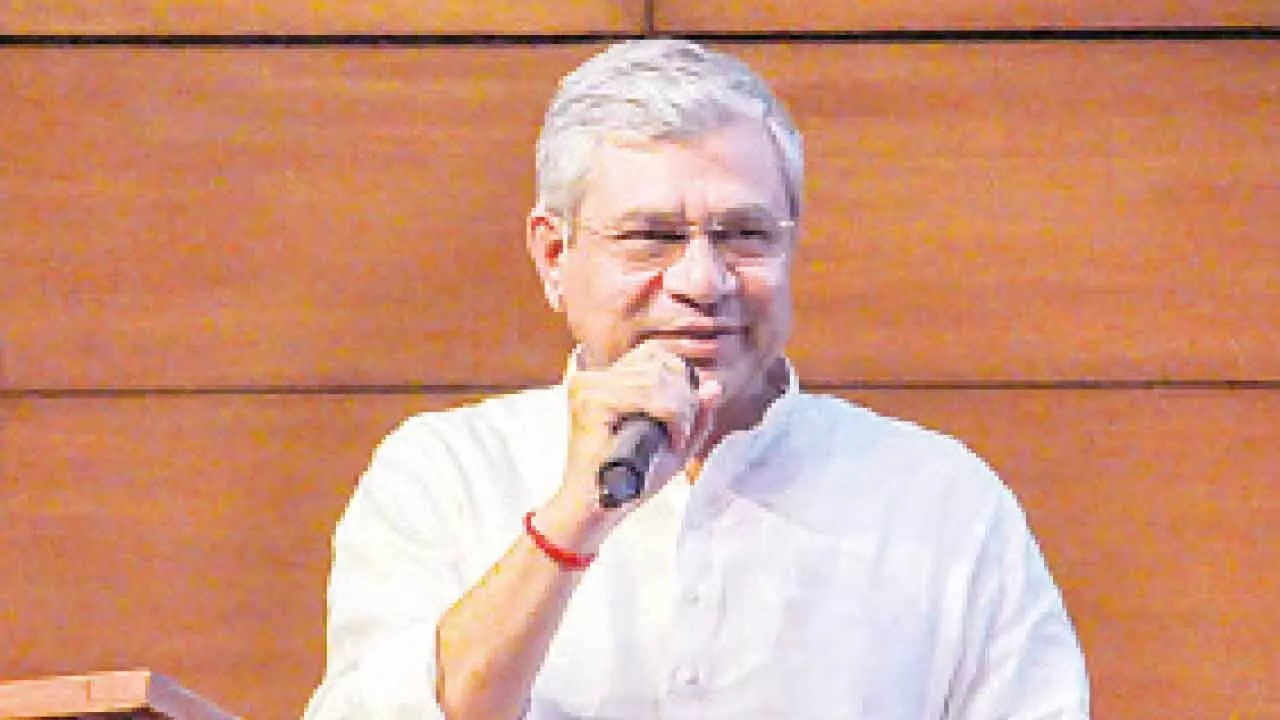 Bullet train stn building in Ahmedabad inching towards compeltion: Vaishnaw Bullet train stn building in Ahmedabad inching towards compeltion: Vaishnaw