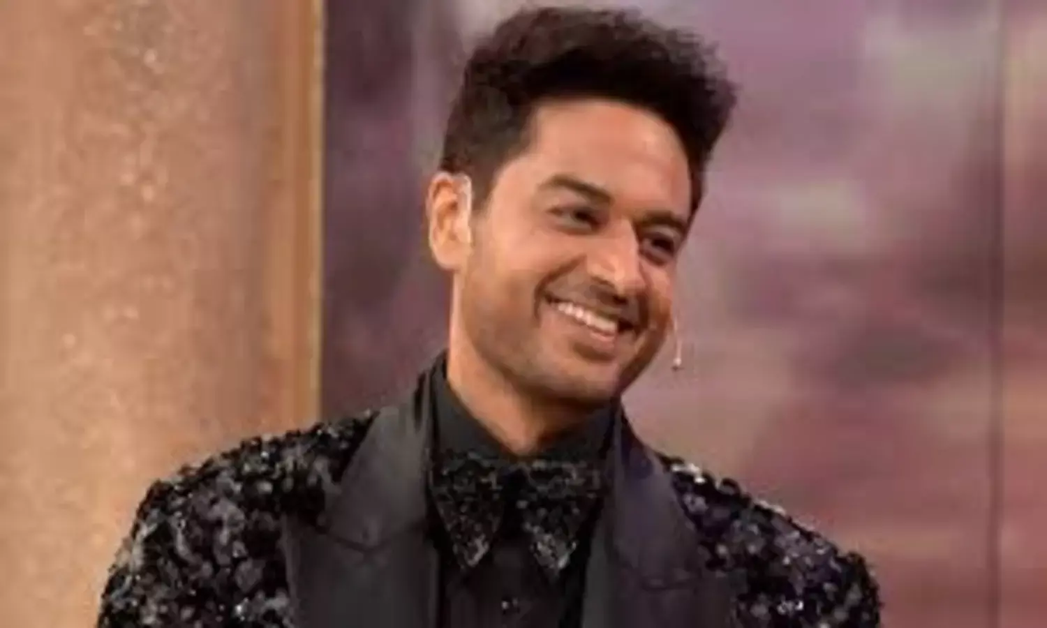 Who Will Win Bigg Boss 19? Social Media Buzz Over Top 5 Contestants