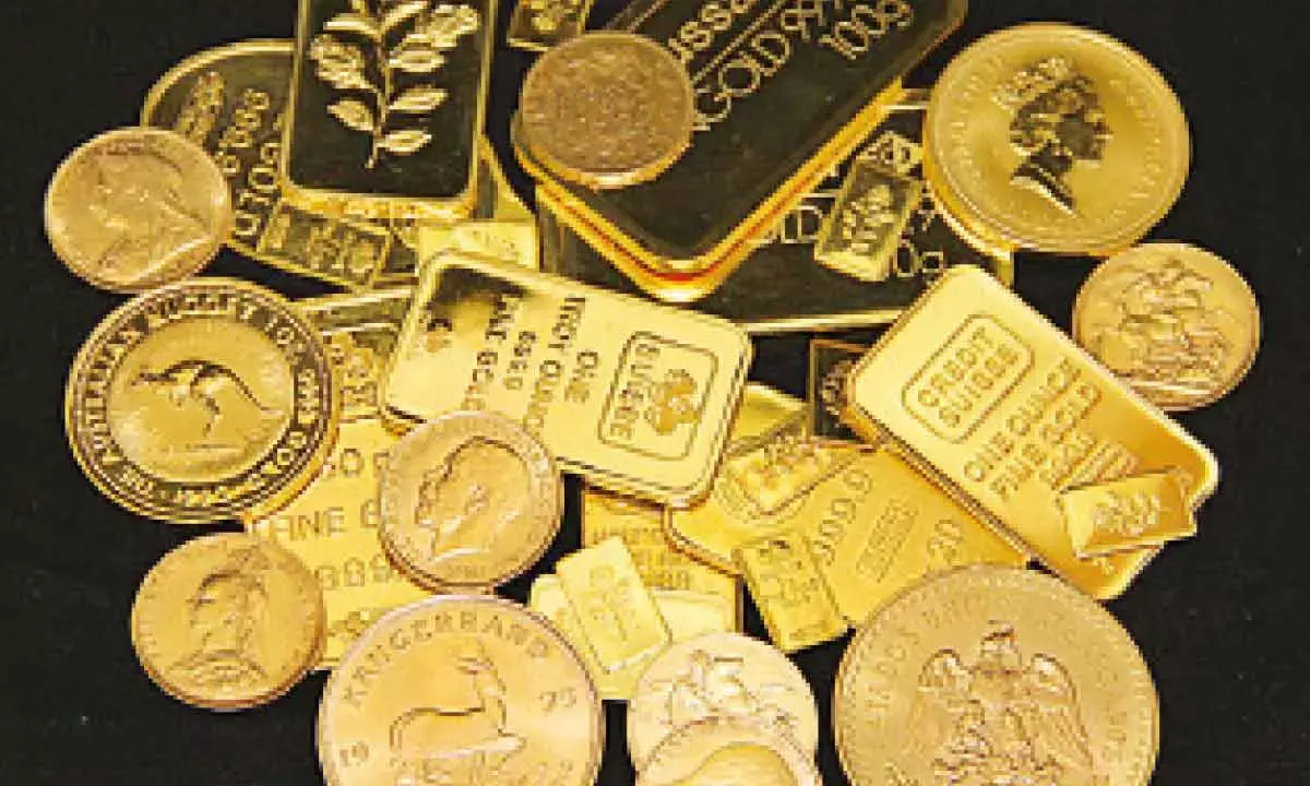 Strong global cues, weak Greenback strengthening precious metals