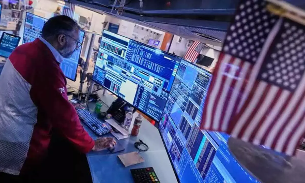 World shares retreat as tech stocks pull Wall St lower