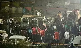 Red Fort Blast Live Updates: Amit Shah Holds High-Level Security Meeting After Delhi Car Explosion Kills 9