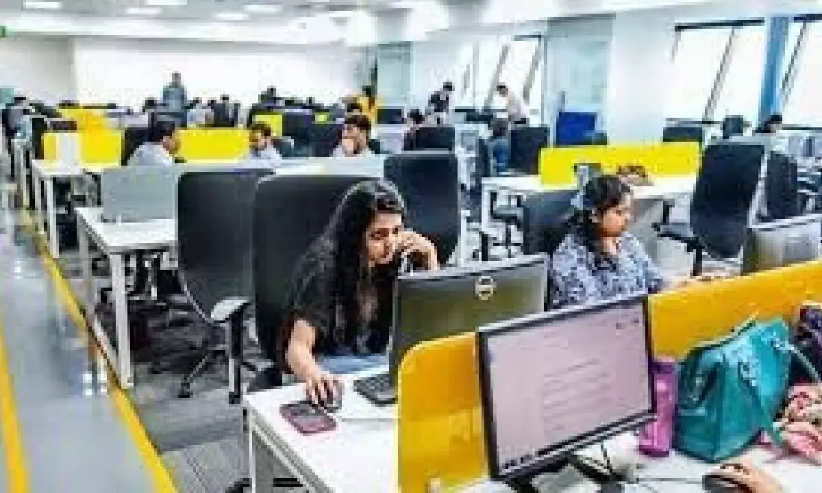 Indias festive hiring rises 17% as temp roles see 25% surge this year: Report