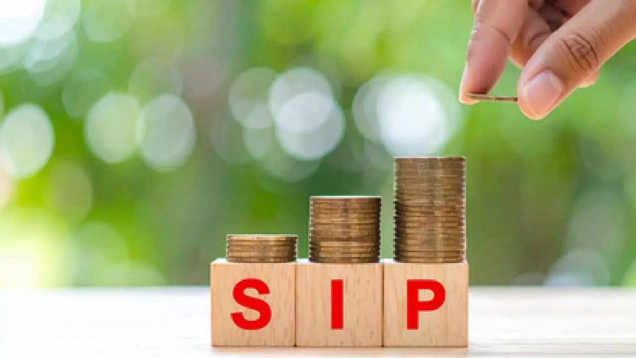 SIP inflows surge to record `29,529 cr in October