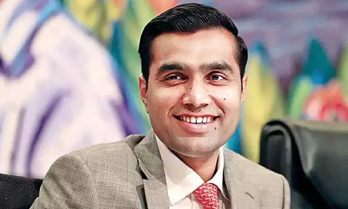 Adani Group lines up `1-trn investment over 10 yrs