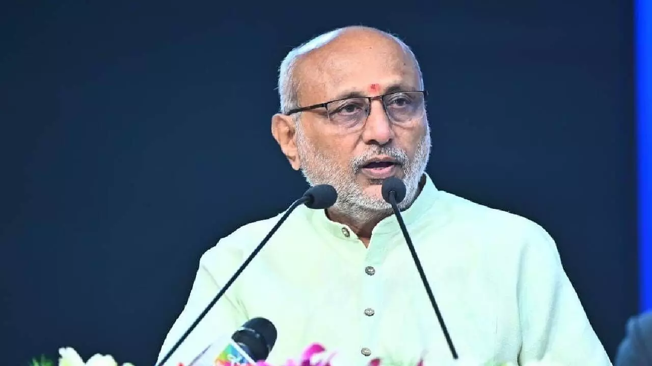 Vice Prez sees biz conducive reforms wave across India Vice Prez sees biz conducive reforms wave across India