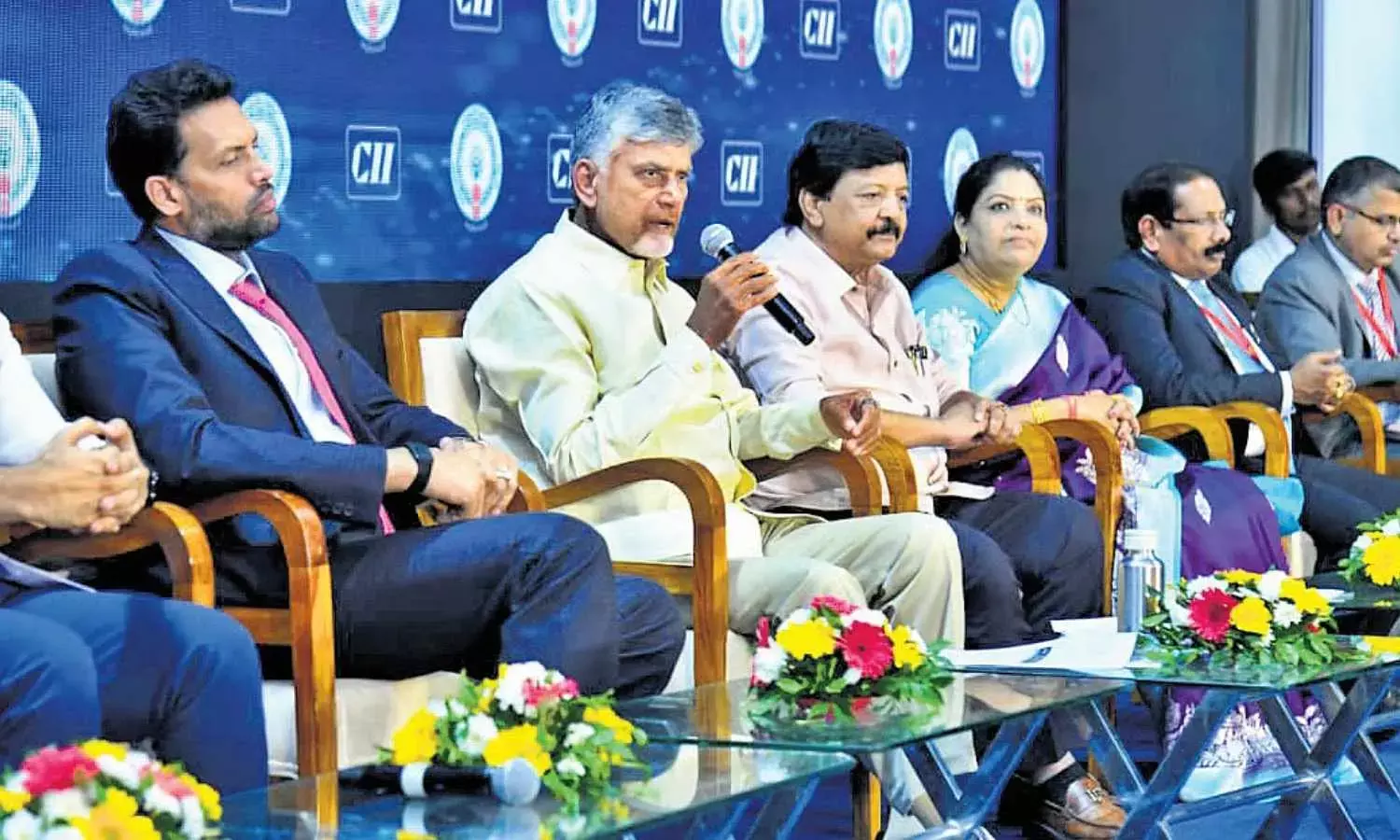 MoUs inked at CII Partnership Summit exceed expectations 613 projects to bring an investment of Rs.13.25 lakh crore across AP