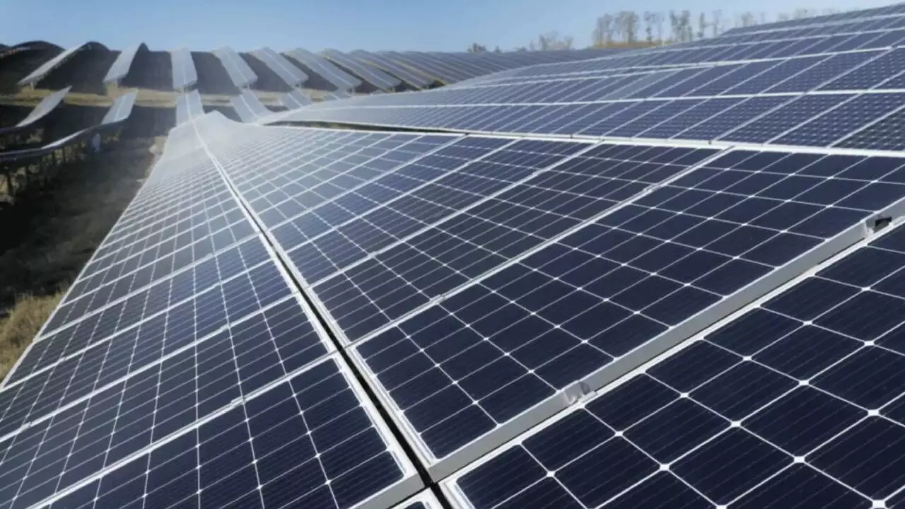 Voltsun to invest Rs 1,743 cr in AP’sclean-tech sunrise corridor Voltsun to invest Rs 1,743 cr in AP’sclean-tech sunrise corridor